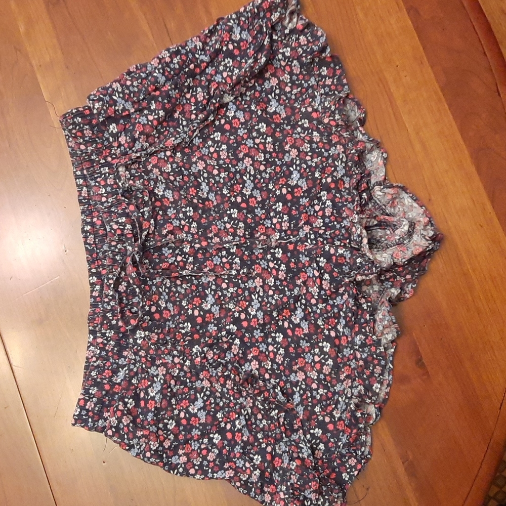Charlotte Russe Floral print Shorts